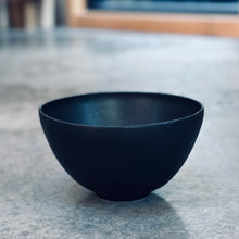 Load image into Gallery viewer, Medium Round Bowl
