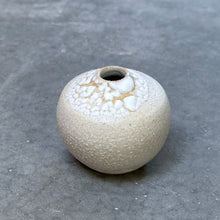Load image into Gallery viewer, Bud Vase

